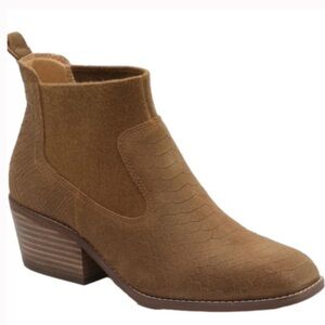 CROWN VINTAGE Women’s Tan Giancita Snake Print Leather Ankle Boots